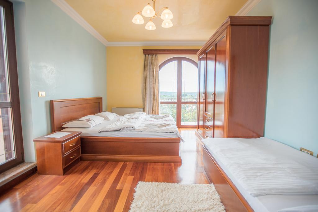 Apartments Leonarda Portoroz Exterior photo